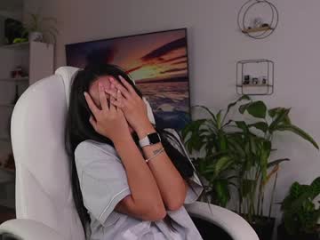 webcam girl annie_dreams live cam image #8353599