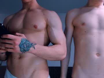 webcam man l_adonis_l live cam image #715745