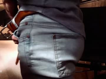 webcam man bareleeworking live cam image #6648315