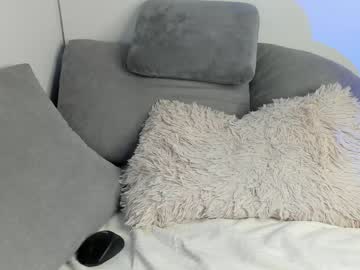 webcam girl yournaughtymiss live cam image #6277369