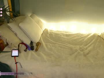 webcam girl _the_sun_ live cam image #10621089