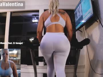 webcam girl milavalentinax live cam image #2340623