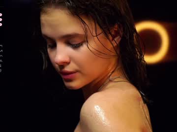 webcam girl a_whole_eternity live cam image #9368789