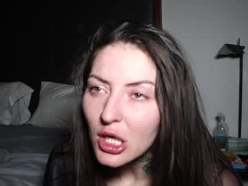 webcam girl oftenelle live cam image #34843