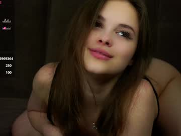 webcam girl a_whole_eternity live cam image #10643956
