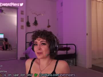 webcam girl evelynpiers live cam image #3280259