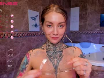 webcam girl nickyneck live cam image #5005421