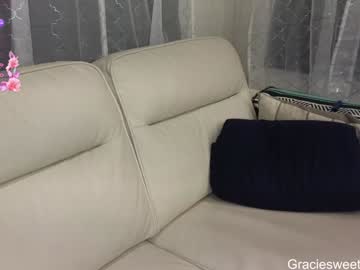 webcam girl graciously3333 live cam image #9714885