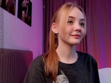 webcam girl lissa_meooow live cam image #8554979
