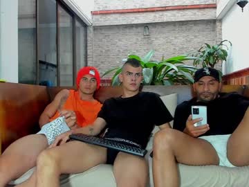 webcam man heteros_men live cam image #2997320