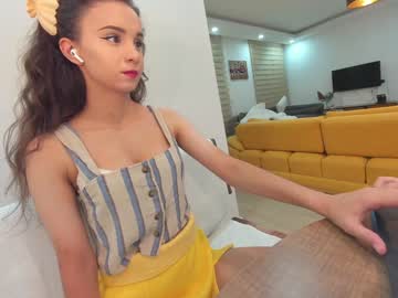 webcam girl ehotlovea live cam image #3725156