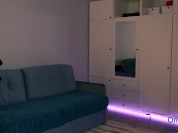 webcam girl _blackbee_ live cam image #2837781