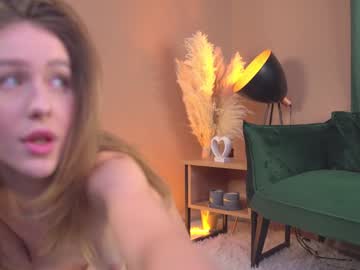 webcam girl tessarosse_ live cam image #10671116