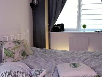 webcam girl mia_elfie live cam image #1844639