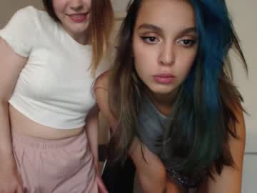 webcam couple roshelle_xxx live cam image #6255235