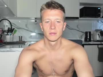 webcam man happyboyforu18 live cam image #10613783