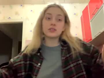 webcam girl holydori live cam image #1946140