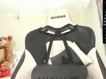 webcam girl k_kimikooo live cam image #1844782