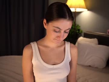 webcam girl tessarosse_ live cam image #8623713