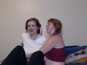 webcam couple elliottandisabelle live cam image #6840989