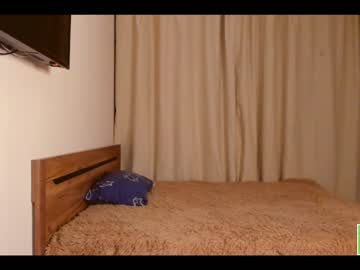webcam girl amandamedrano live cam image #4805279