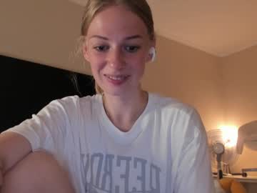 webcam girl magic_couple13 live cam image #10303667