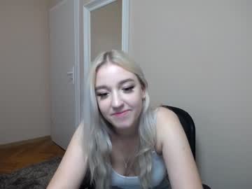webcam girl silvia_leigh live cam image #172495