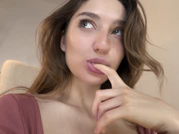 webcam girl mia_elfie live cam image #8220685