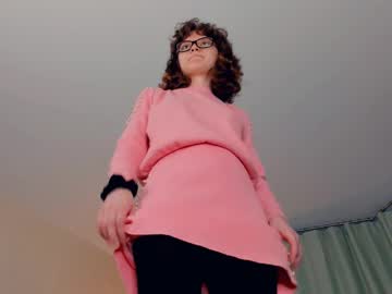 webcam girl odettechurchwell live cam image #12452485