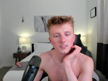 webcam man richiewest live cam image #4988581