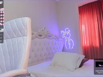 webcam girl akura_01 live cam image #5192219