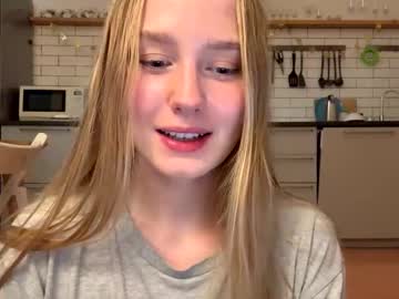 webcam girl katcontrol live cam image #12921444