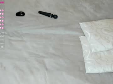 webcam girl anymaisa_air live cam image #742967