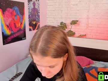 webcam girl millisaburn live cam image #3514019