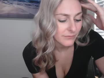 webcam girl wet_scarlett72 live cam image #4776760