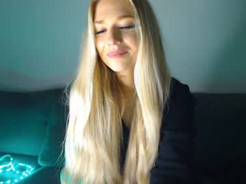 webcam girl pervyblonde live cam image #1014370