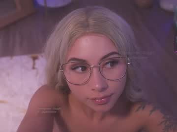 webcam girl gigi_ulala live cam image #12065279