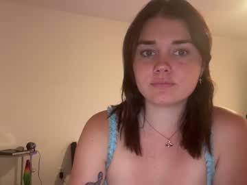 webcam girl queencassidyy live cam image #7300661