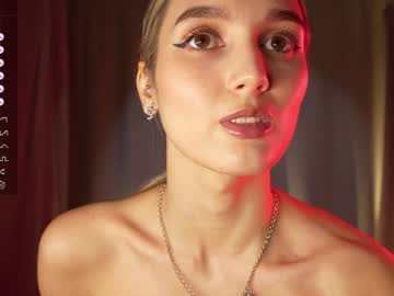 webcam girl aurora_the_ballerina live cam image #9854578