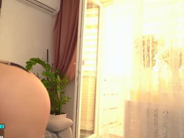 webcam girl sweety_rinushka_ live cam image #10138132