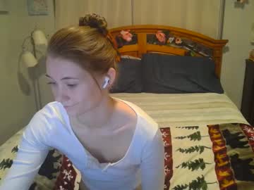 webcam girl katynowhere live cam image #11662985