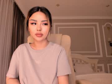 webcam girl bae_suz live cam image #1857883