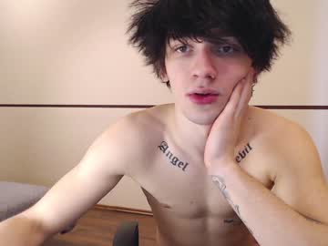 webcam man teddy_mode live cam image #1367003