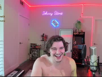 webcam man thejohnnystone live cam image #5770871