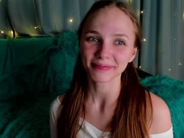 webcam girl delicious_couple_ live cam image #4894409