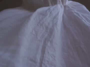 webcam girl bibi_it_is live cam image #4945108