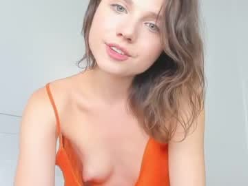webcam girl stellawells live cam image #6572867