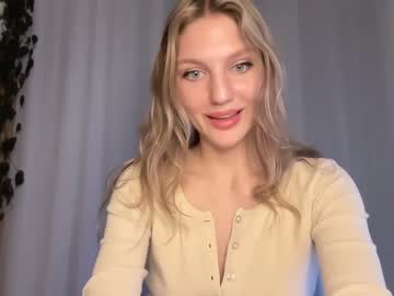 webcam girl sophiamerf live cam image #6113533