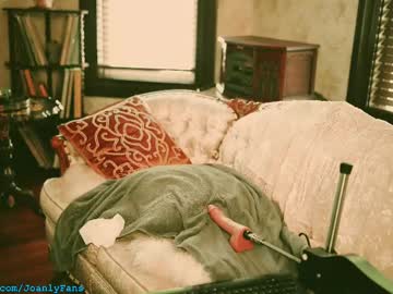 webcam girl j_o_a_n live cam image #12345205