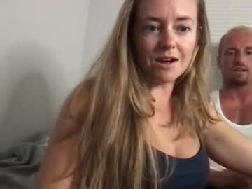 webcam girl thatfiteaglescouple live cam image #10520895